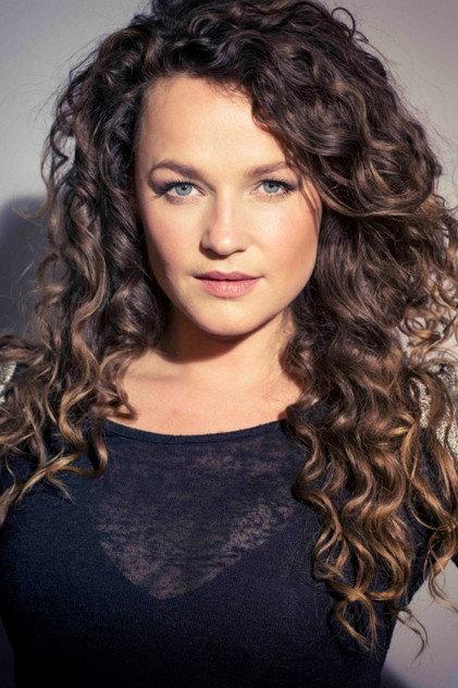 Anna Speller - Actor Profile Photo
