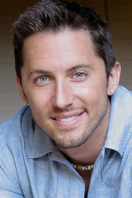 Mark Hefti - Actor Profile Photo