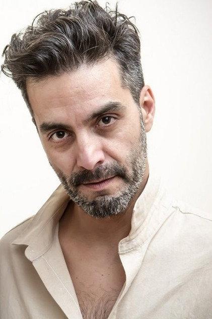 Adrián Navarro - Actor Profile Photo