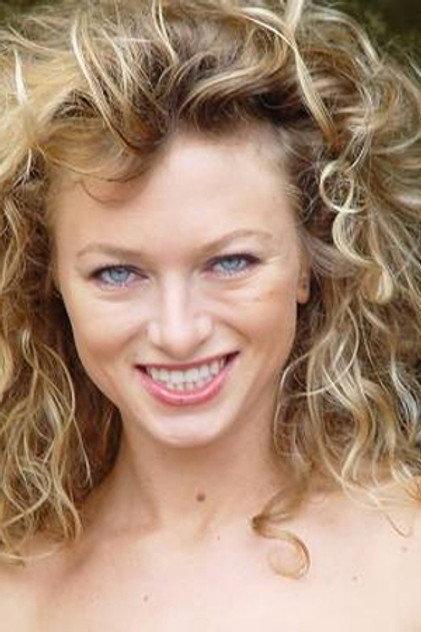 Elizabeth Grace - Actor Profile Photo