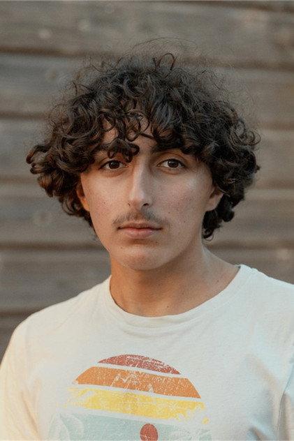 Hadrien Hussein - Actor Profile Photo