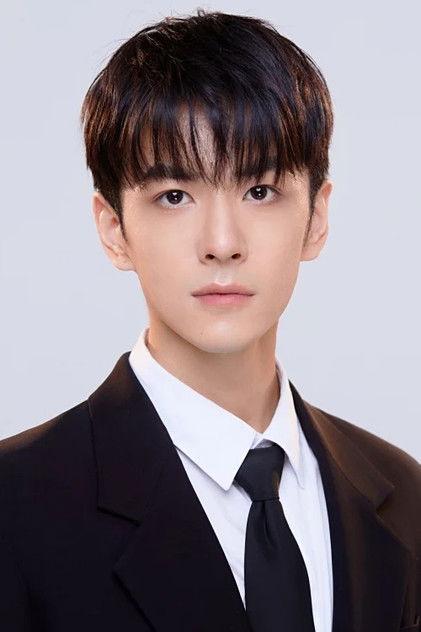 Liu Yuze - Actor Profile Photo