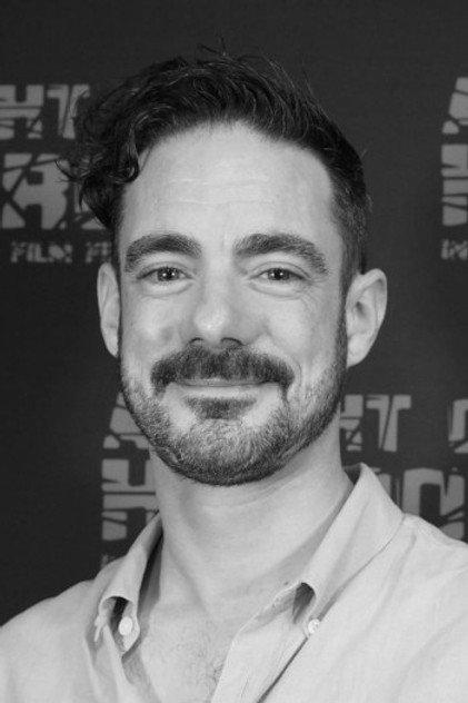 Thomas Roach - Actor Profile Photo