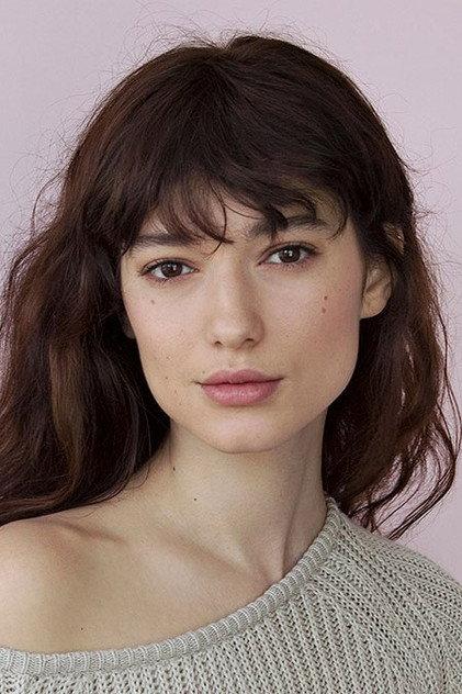 Andrea Tivadar - Actor Profile Photo