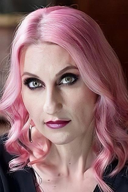 Alina Burroughs - Actor Profile Photo