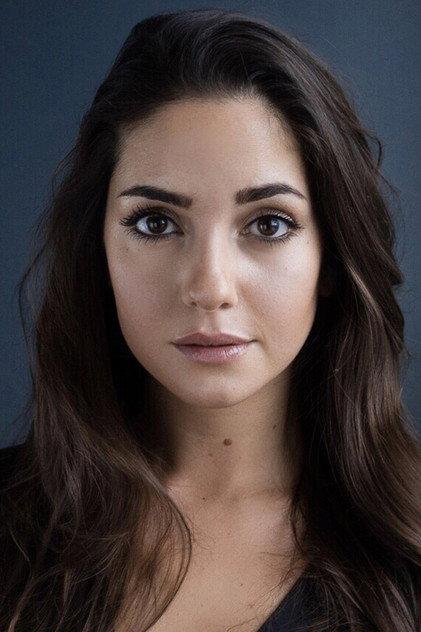 Paniz Zade - Actor Profile Photo