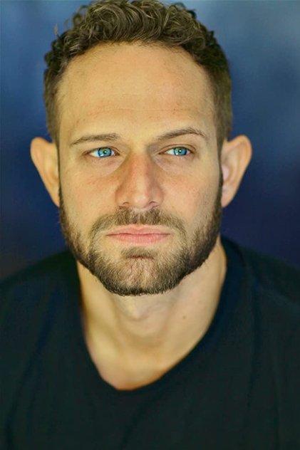 Hunter Burke - Actor Profile Photo
