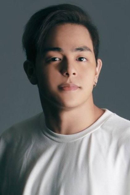 Julian Trono - Actor Profile Photo