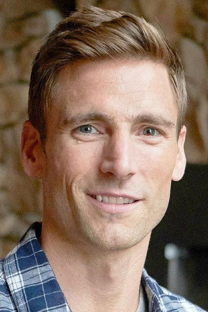 Andrew W. Walker - Actor Profile Photo