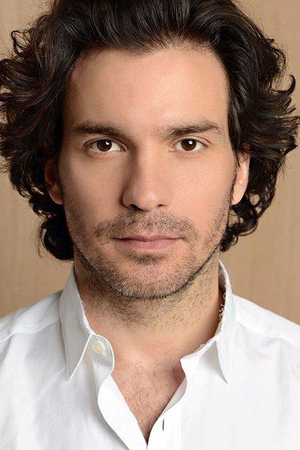 Santiago Cabrera - Actor Profile Photo