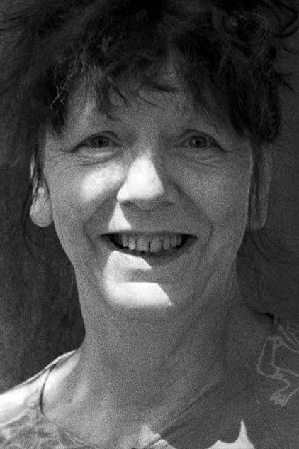 Anne-Marie Loop - Actor Profile Photo