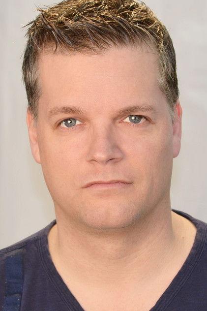 Robert Gauvin - Actor Profile Photo