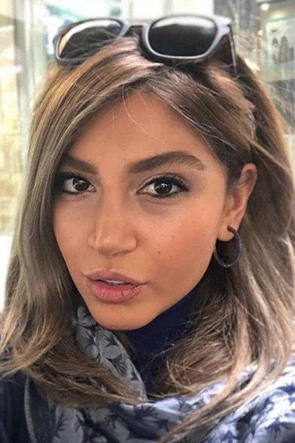 Negah Khaghani - Actor Profile Photo
