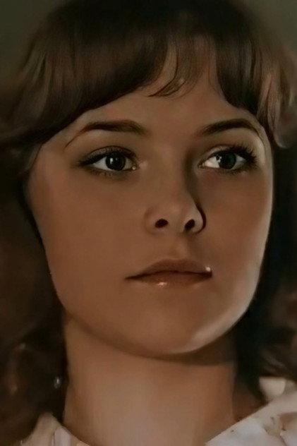 Elena Antonova - Actor Profile Photo