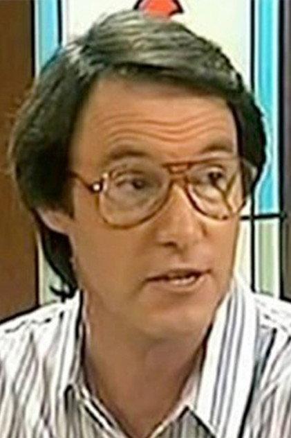 Robert Hughes - Actor Profile Photo