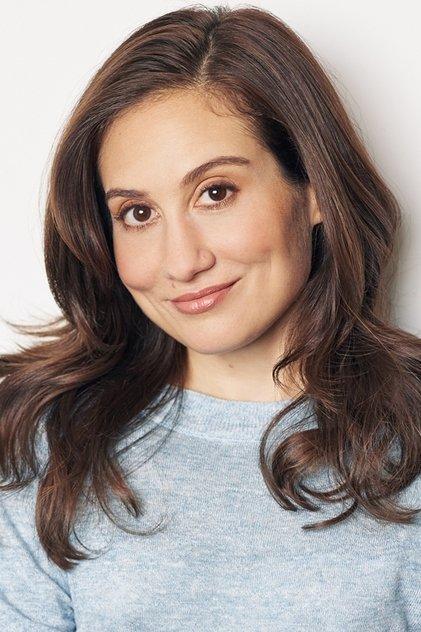 Lucy DeVito - Actor Profile Photo