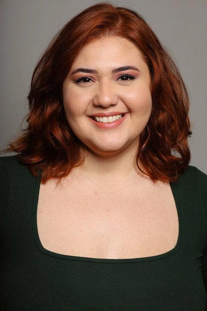 Amanda Linhares - Actor Profile Photo