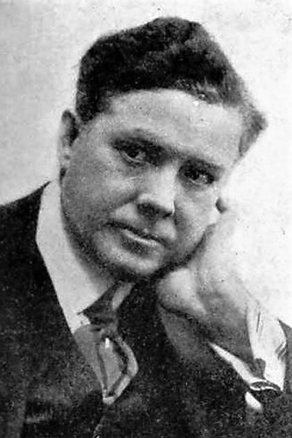 Harry Carter - Actor Profile Photo
