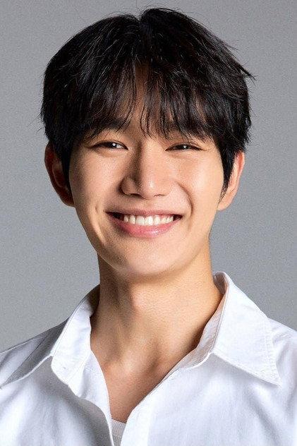 Youn Sang-hyun - Actor Profile Photo