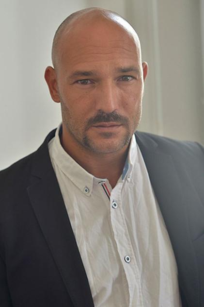 Carlos Fuentes - Actor Profile Photo
