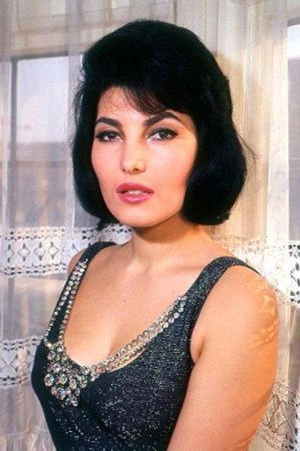 Bettine Le Beau - Actor Profile Photo