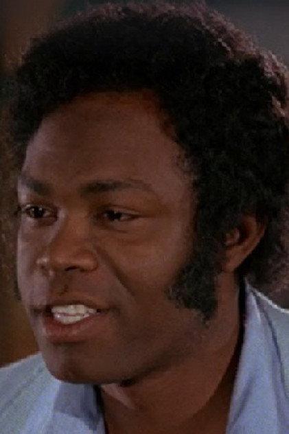 Dino Washington - Actor Profile Photo