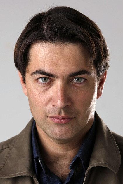 Parsa Pirouzfar - Actor Profile Photo