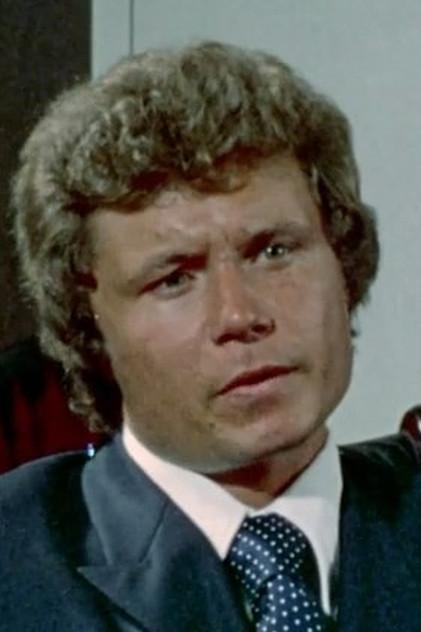Gary Schneider - Actor Profile Photo