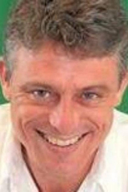 Saar Ben-Yossef - Actor Profile Photo