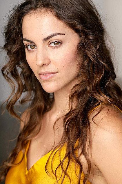 Annie Read - Actor Profile Photo