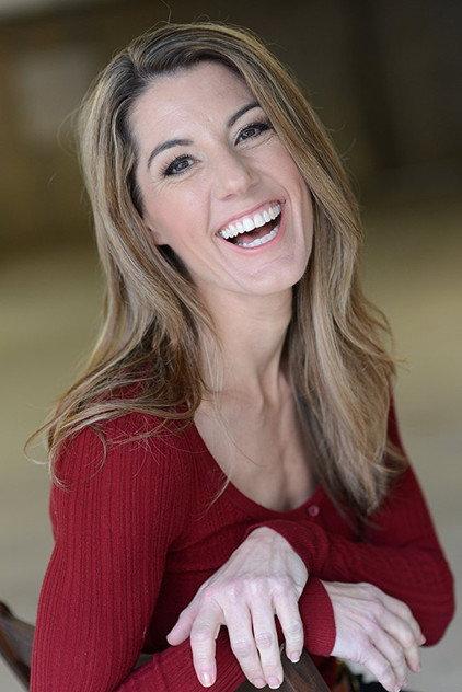 Tomi Lavinder - Actor Profile Photo