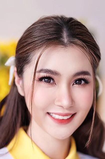 Primrata Dej-Udom - Actor Profile Photo