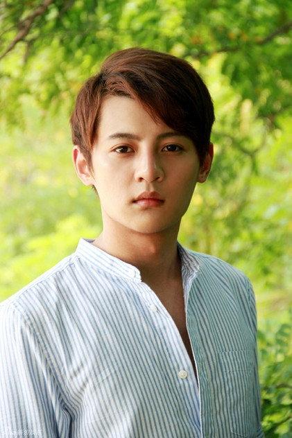 Zhou Junchao - Actor Profile Photo