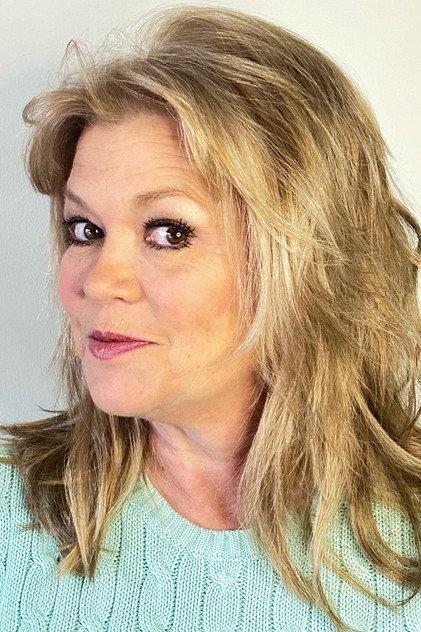 Shelby Janes - Actor Profile Photo