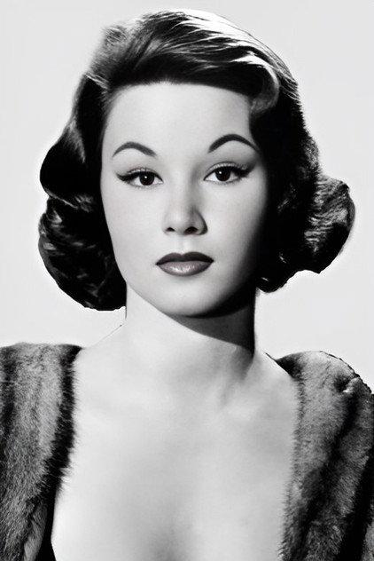 Nadine Tallier - Actor Profile Photo