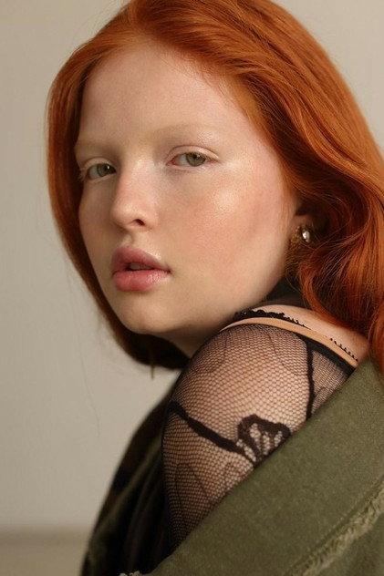 Tess McMillan - Actor Profile Photo
