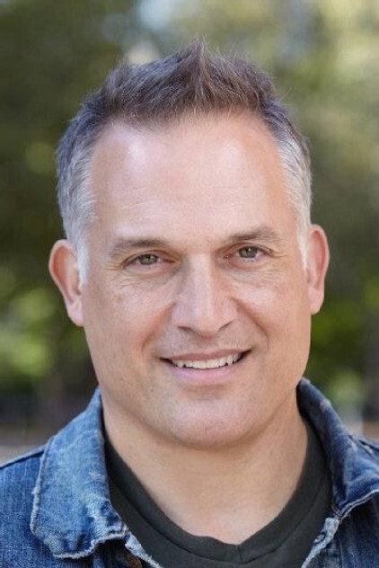 David Lee Russek - Actor Profile Photo