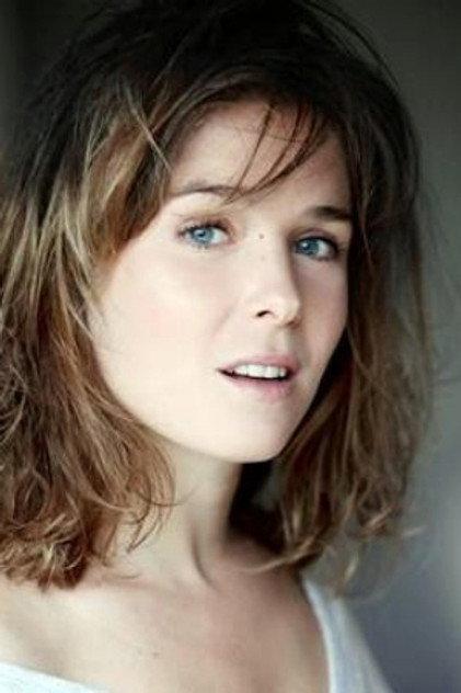 Élodie Bollée - Actor Profile Photo