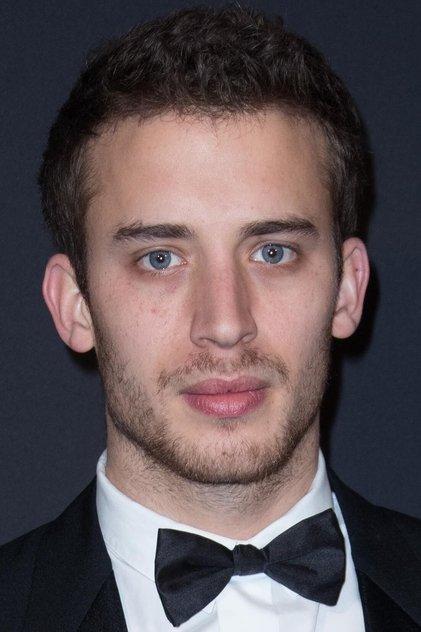 Jonas Bloquet - Actor Profile Photo