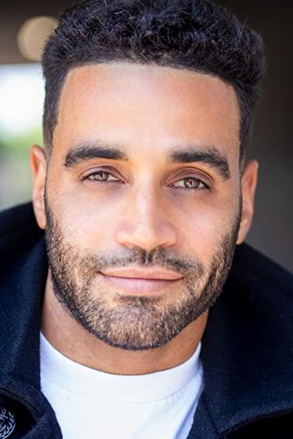 Avi Bernard - Actor Profile Photo