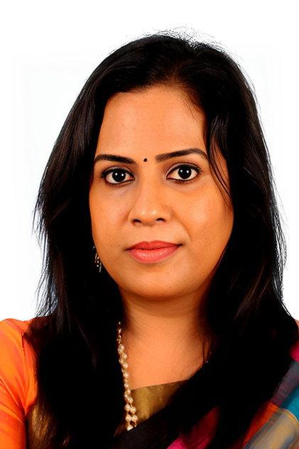 Lizzie Antony - Actor Profile Photo