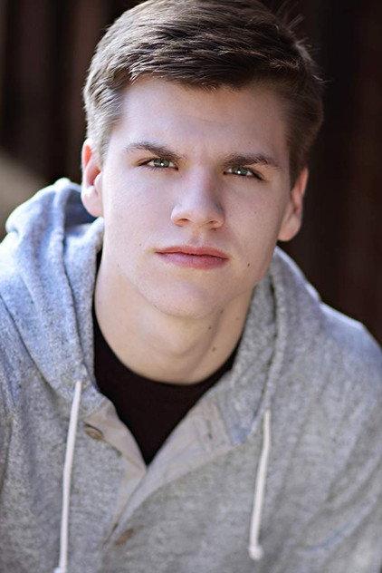 Daniel Salyers - Actor Profile Photo