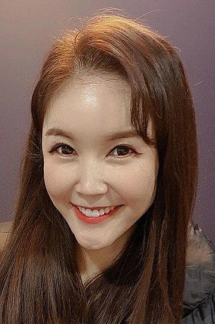 Jang Young-ran - Actor Profile Photo