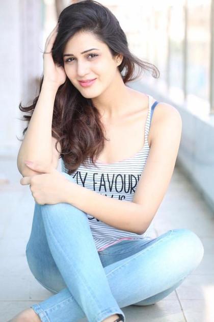 Isha Rikhi - Actor Profile Photo