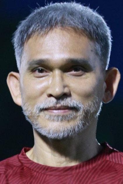 Praptpadol Suwanbang - Actor Profile Photo