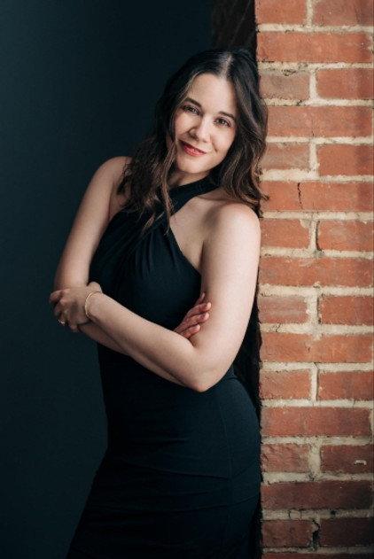 Sugey Cruz - Actor Profile Photo