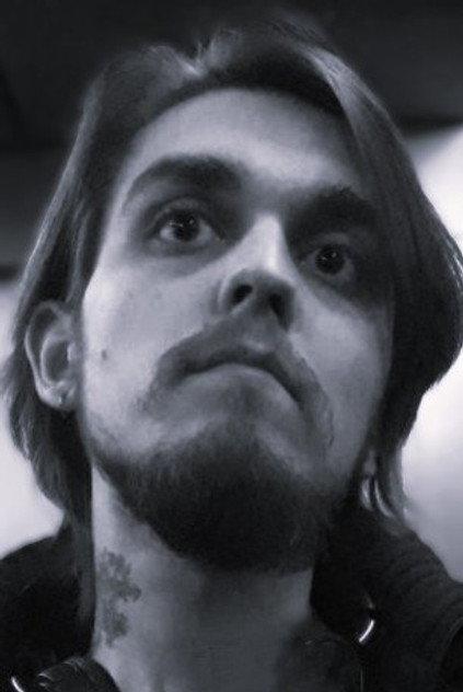 Tigran Airapetian - Actor Profile Photo