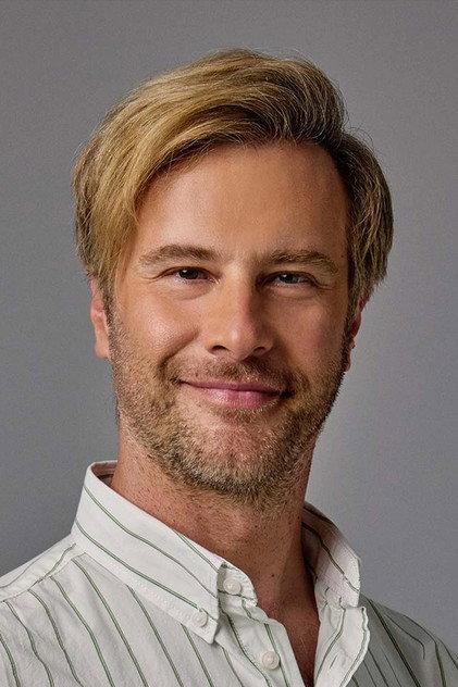 Özgür Çevik - Actor Profile Photo