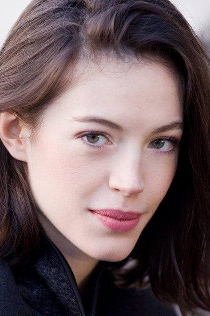 Dorcas Coppin - Actor Profile Photo