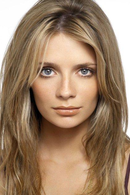 Mischa Barton - Actor Profile Photo